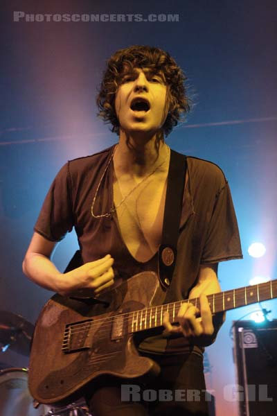 THE KOOKS - 2008-04-15 - PARIS - Elysee Montmartre - 